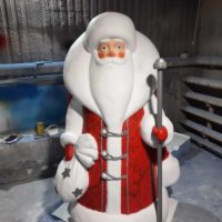 Дед Мороз из пенопласта маленький
